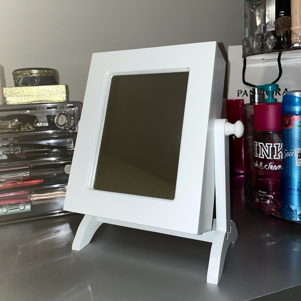 COPY - Brand new makeup/vanity mirror with jewelry box.